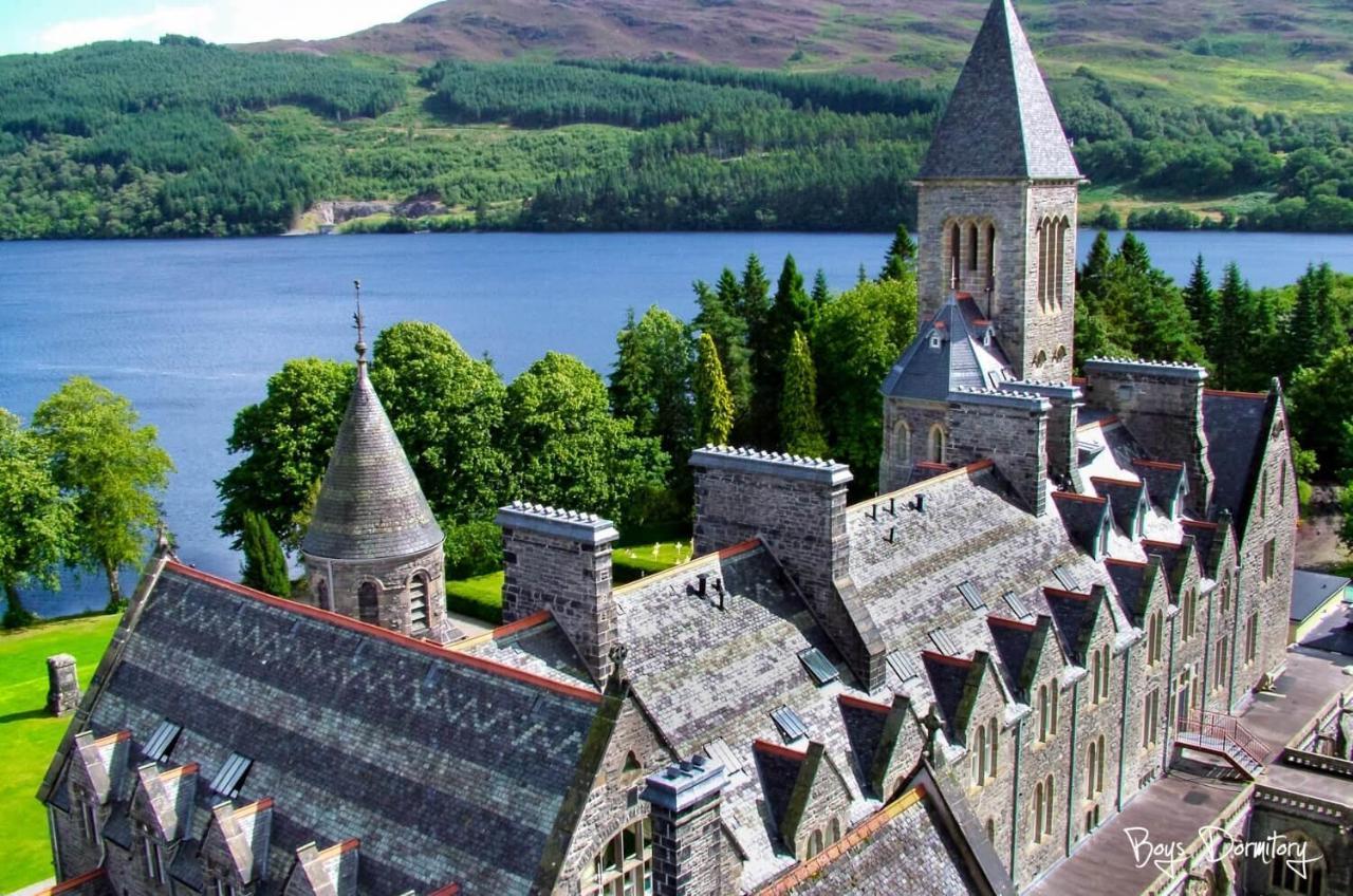 Boys Dormitory Fort Augustus Exterior photo